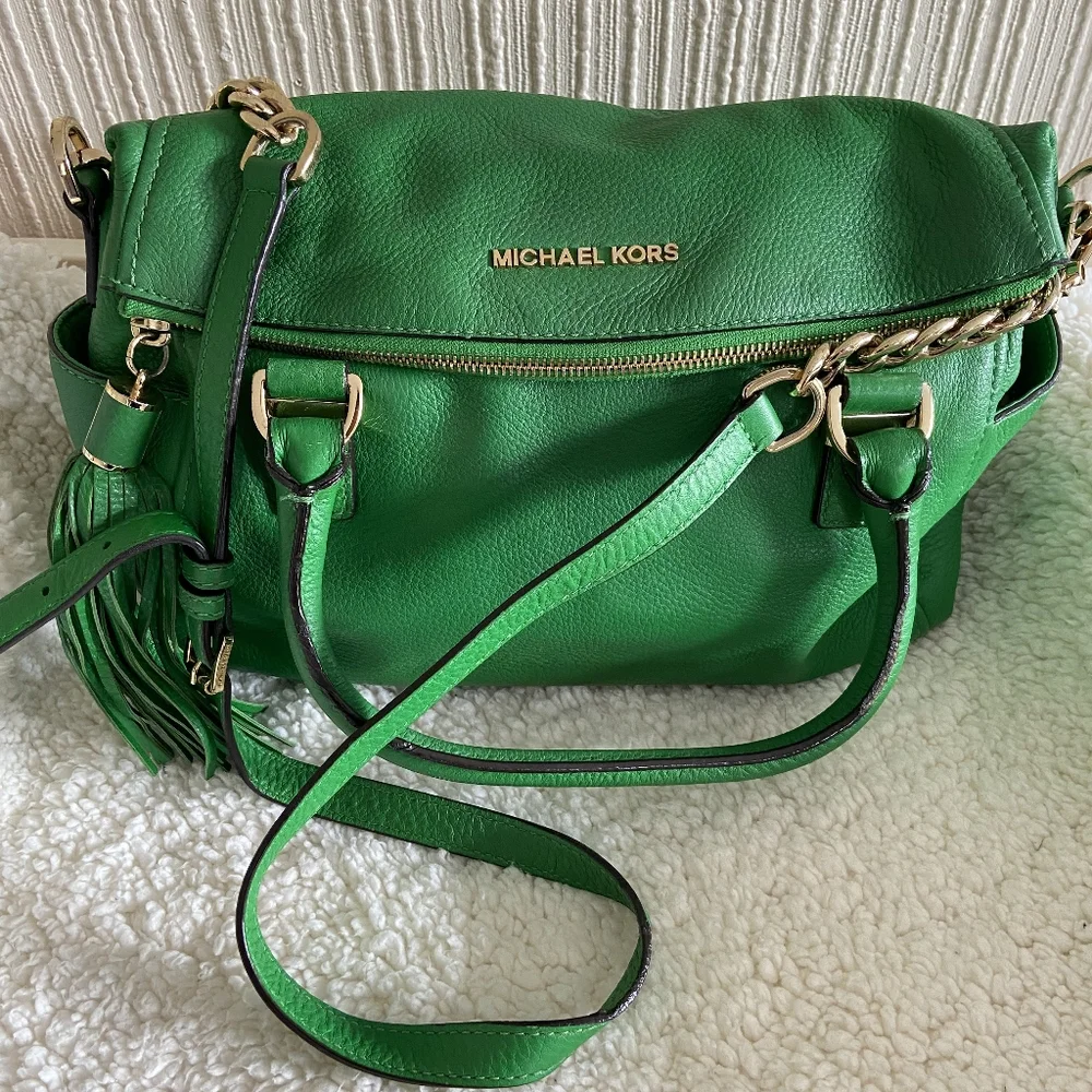 Michael Kors green real leather medium cross body bag - Picture 1 of 9